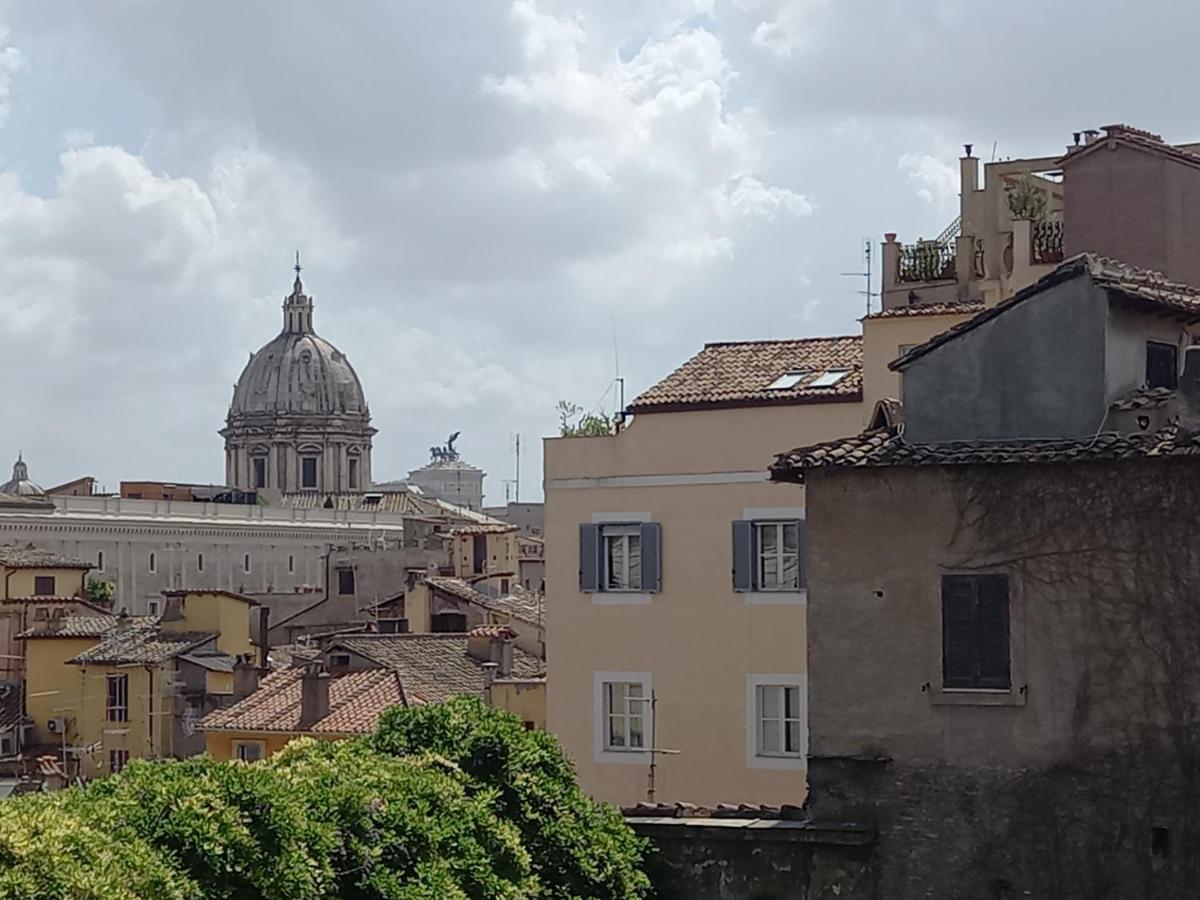 Casa Campo De' Fiori Рим Екстериор снимка
